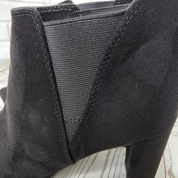 Marc Fisher Kalita Women's Ankle Boot Heels Slip On Pointed Toe Black - Picture 7 of 14